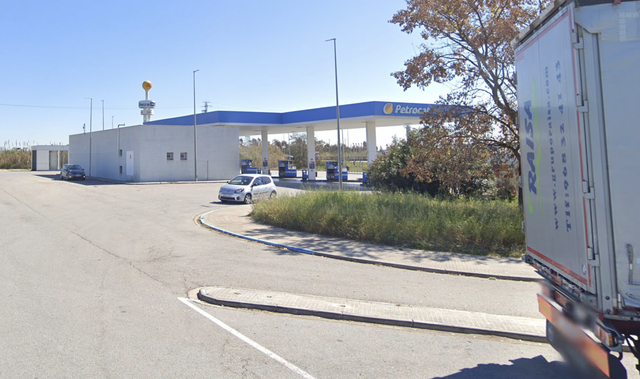 SUCCESSOS: Roben de matinada en una benzinera de Gavà