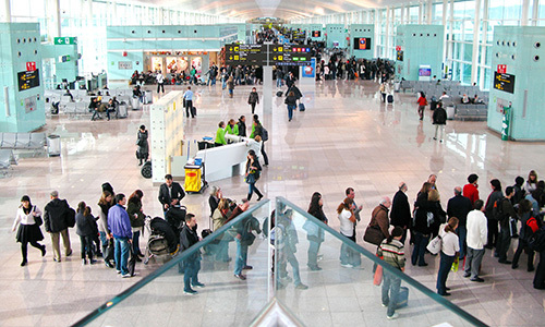 SOCIETAT: L’Aeroport del Prat arriba quasi als dos milions de passatgers al febrer