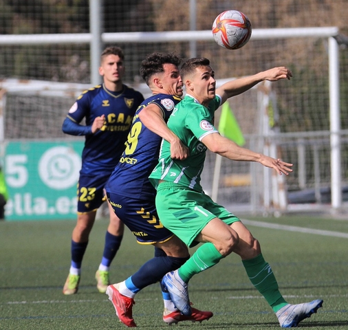  ESPORTS (FUTBOL, PRIMERA RFEF): Insuficient punt per al Cornellà que segueix en zona de descens