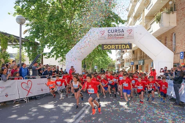 La Cursa Solidària Ciutat Esplugues arriba als deu anys de vida