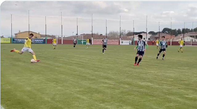 ESPORTS (FUTBOL, TERCERA RFEF): El Castelldefels continua en perill tot i el punt a Peralada