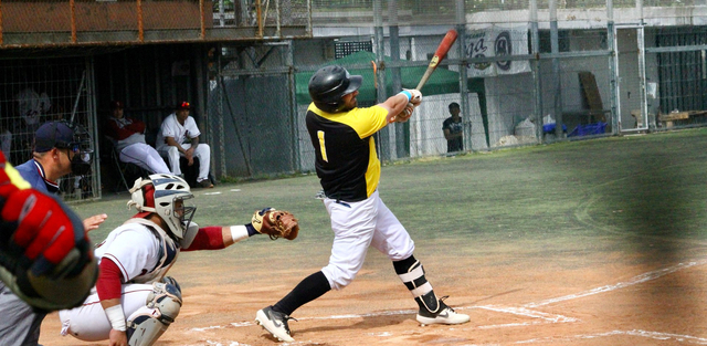 ESPORTS (BEISBOL, DIVISIÓ D’HONOR): Una victòria a domicili per al CB Viladecans i CBS Sant Boi
