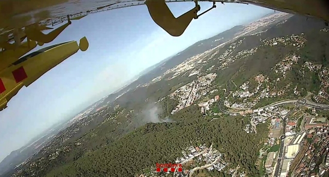 SUCCESSOS: Cremen unes dues hectàrees de vegetació forestal a Cervelló