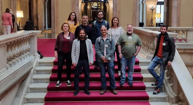 ERC-Viladecans va promoure ahir dimarts una reunió al Parlament de Catalunya entre diputats del grup republicà i el comitè d'empresa d'Avanza