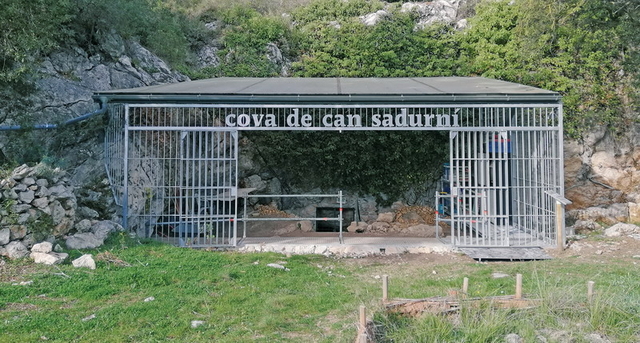 CULTURA: Jornada de portes obertes al Parc Prehistòric Cova de Can Sadurní a Begues