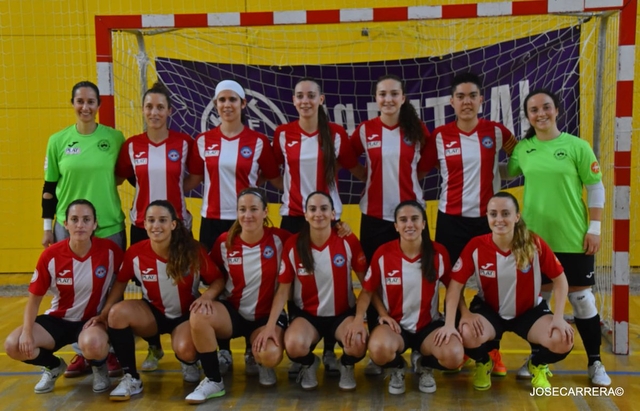 ESPORTS (FUTBOL SALA, PRIMERA DIVISIÓ FEM.): La Penya Esplugues perd a casa i es jugarà la permanència a la darrera jornada
