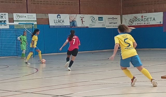ESPORTS (FUTBOL SALA FEM., COPA DE LA REINA): La Penya Esplugues es classifica per a la següent ronda
