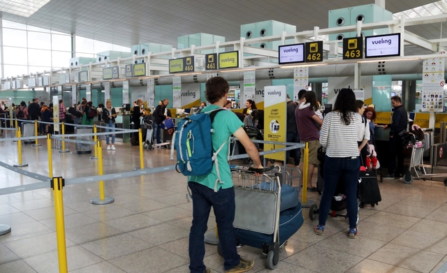 L’Aeroport del Prat va registrar uns 4,5 milions de passatgers l’agost  