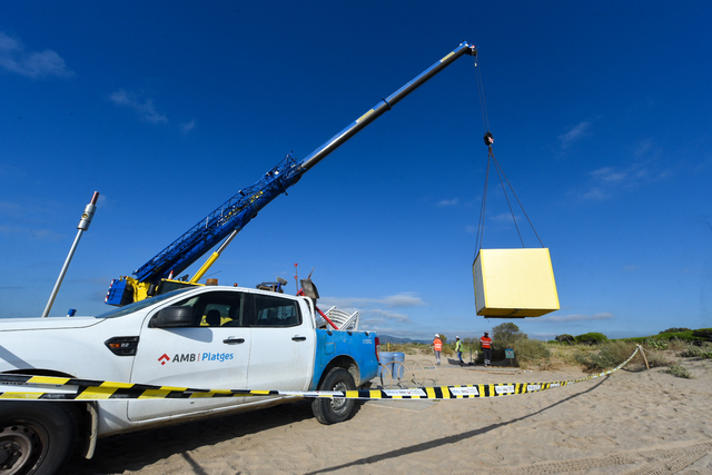 Protegeixen el mobiliari i equipaments de les platges contra els temporals