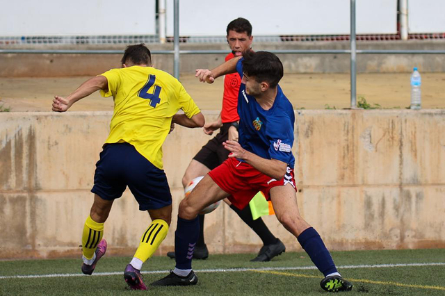ESPORTS (FUTBOL, TERCERA RFEF): El Castelldefels empata a Els Canyars