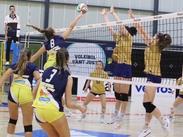 ESPORTS (VOLEIBOL, SUPERLLIGA FEMENINA 2): Cara i creu a la segona jornada
