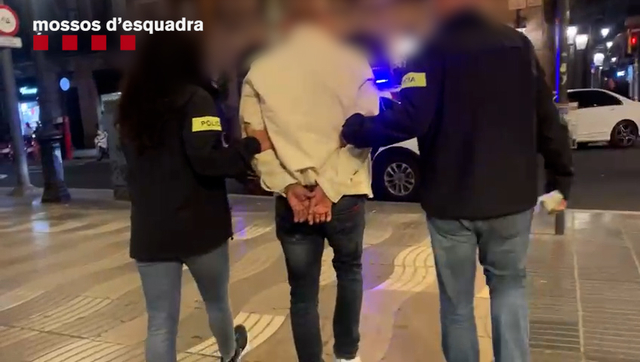 Presó per a quatre lladres per robar en un domicili de Castelldefels