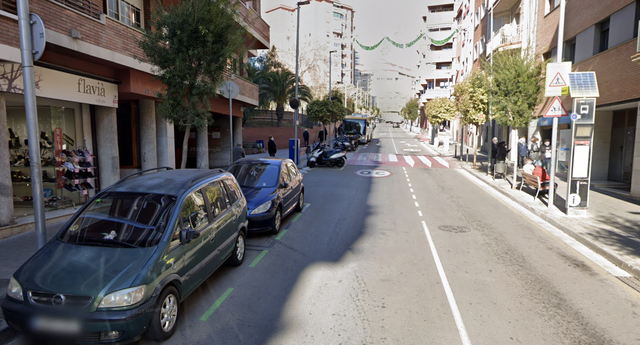 SUCCESSOS: Un Guàrdia Urbà de Barcelona evita el robatori a cotxes a Esplugues