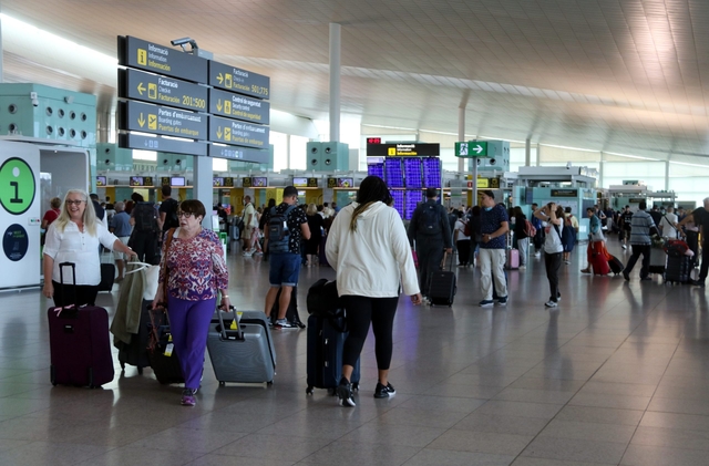L'aeroport recupera a l'octubre el 90,3% dels passatgers de 2019