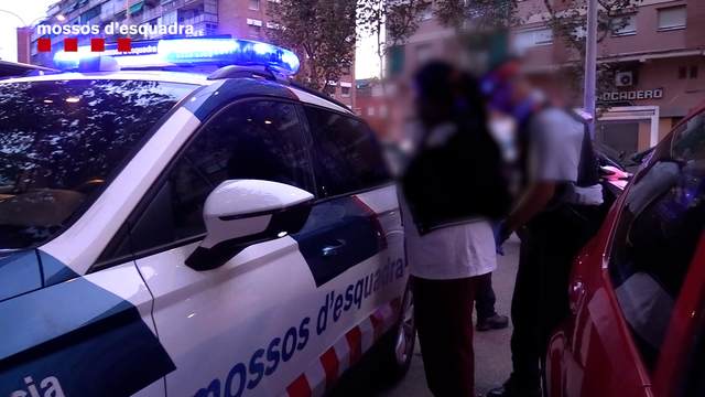 SUCCESSOS: Una baralla a la via pública acaba amb tres detinguts a Viladecans
