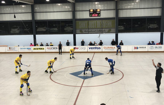ESPORTS (HOQUEI PATINS, OK LLIGA PLATA): Derrota de l’HC Sant Just al Municipal La Bonaigua