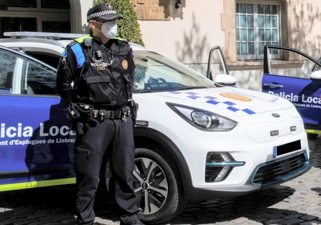 SUCCESSOS: Un menor ferit de gravetat en caure per un terraplè a Esplugues