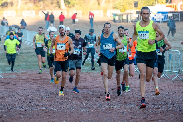 ESPORTS (ATLETISME): Uns 400 atletes van participar ahir en el XII Cros Ciutat de Gavà
