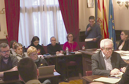 Imatge d'un Ple municipal amb participació del PDeCAT