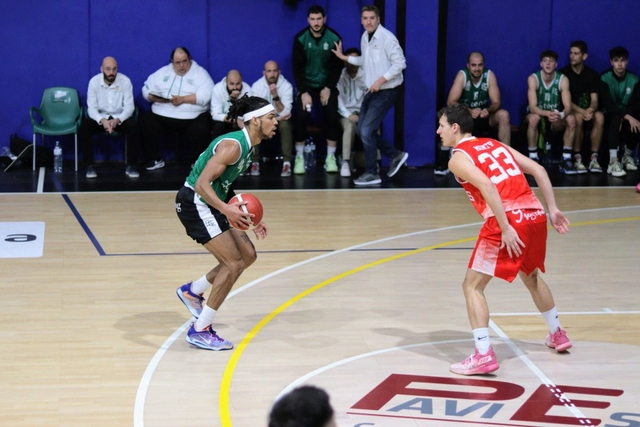 ESPORTS (BÀSQUET, EBA): Doble derrota del Castelldefels i Esparreguera
