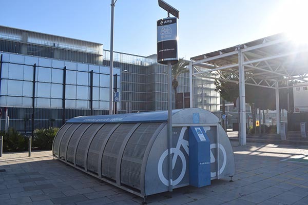 SOCIETAT: L'Aeroport Josep Tarradellas Barcelona-El Prat acull més de 4.700 bicicletes al 2022