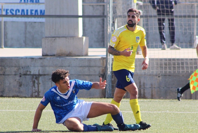 ESPORTS (FUTBOL, TERCERA RFEF): Carlos Cano decideix a Els Canyars