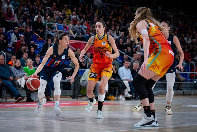 ESPORTS (BÀSQUET, LLIGA FEMENINA): El Barça CBS no pot amb el líder al Palau Blaugrana