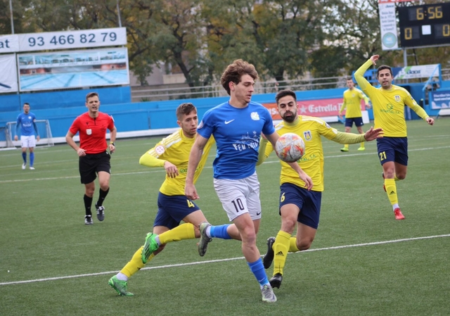  ESPORTS (FUTBOL, TERCERA RFEF): El Castelldefels s’allunya dels llocs de playoff d’ascens