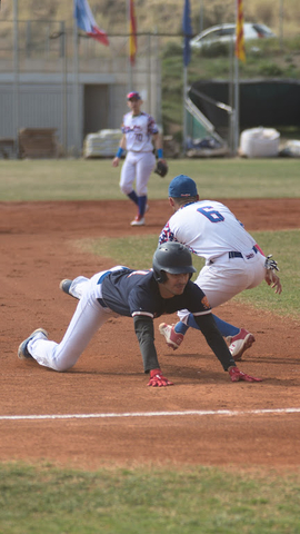 ESPORTS (BEISBOL, LLIGA NACIONAL DH): Una de freda i una de calenta a l’Opening Day
