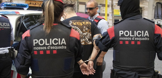 El jutge instructor va decretar presó per a quatre dels deu detinguts a Catalunya