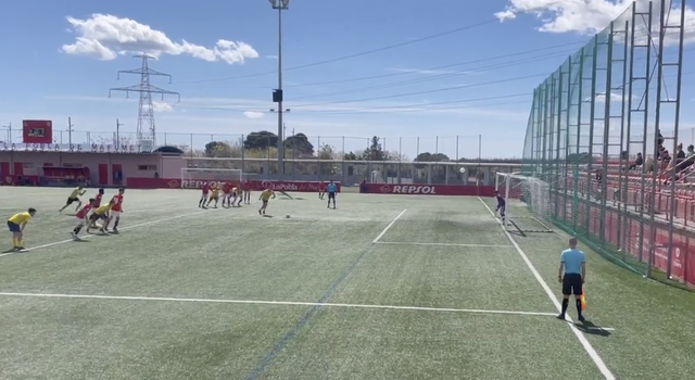 ESPORTS (FUTBOL, TERCERA RFEF): El Castelldefels suma un punt a la Pobla de Mafumet