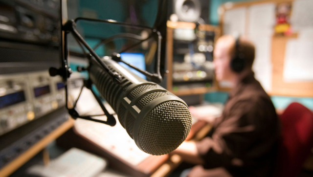 Santa Coloma de Cervelló vol tenir una emissora de ràdio municipal