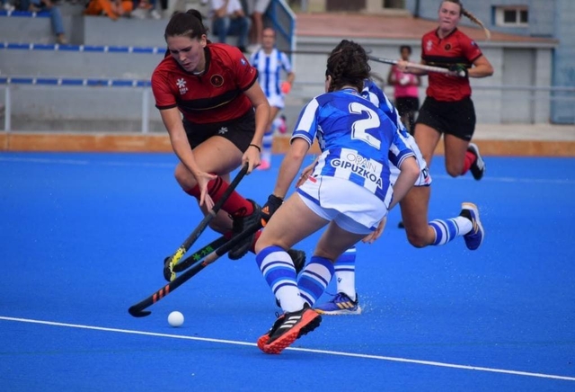 ESPORTS (HOQUEI HERBA, DIVISIÓ D’HONOR B FEM.): Derrota castelldefelenca a Getxo