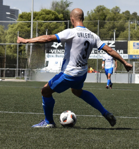 ESPORTS (FUTBOL, SEGONA RFEF): El Prat treu un punt al Municipal Sagnier