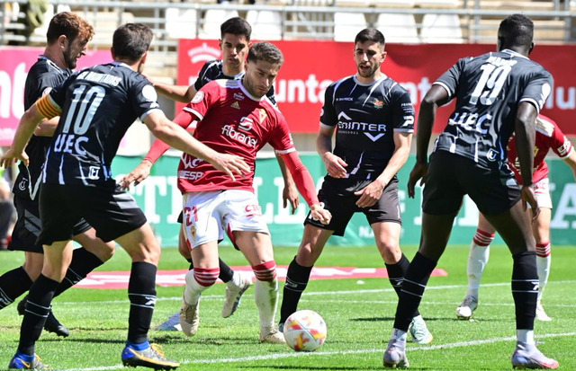 ESPORTS (FUTBOL, PRIMERA RFEF): El Cornellà naufraga completament a Múrcia