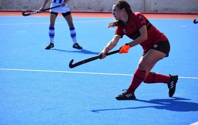 ESPORTS (HOQUEI HERBA, DIVISIÓ D’HONOR B FEM.): Torna a perdre el Castelldefels HC i baixa a la tercera posició