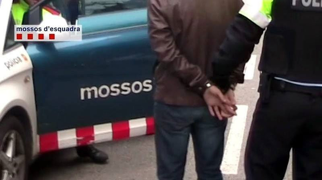 SUCCESSOS: Dos detinguts (home i dona) per un robatori amb violència a Sant Boi de Llobregat