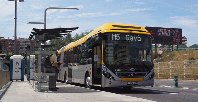 Es posa en marxa una nova línia de Metrobús M5