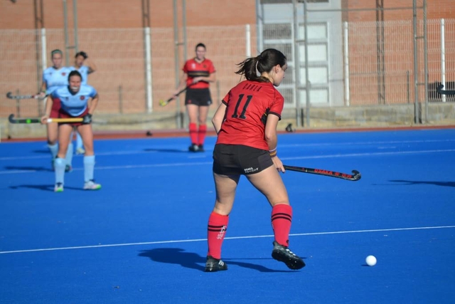 ESPORTS (HOQUEI SOBRE HERBA, DIVISIÓ D’HONOR B FEM.): El Castelldefels HC empata a València