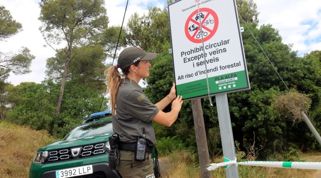 Els Agents Rurals han activat el nivell 2 del Pla Alfa d’actuacions dels efectius de vigilància i prevenció d'incendis forestals a tots els municipis de la comarca del Baix Llobregat