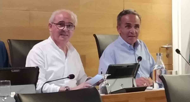 Jóvenes y Pensionistas Decidimos es va estrenar en el Ple municipal