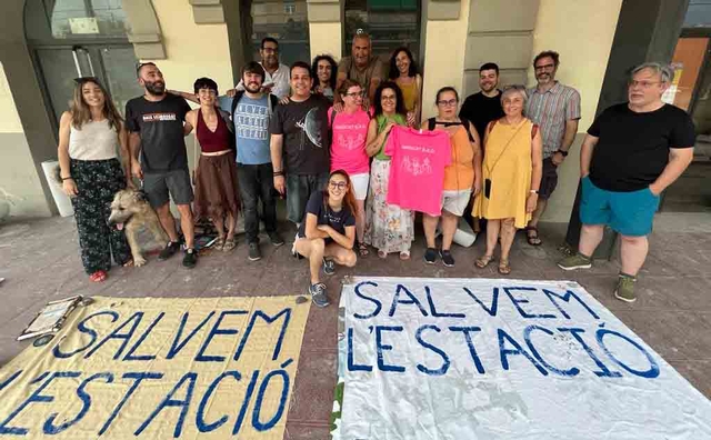 Manifest per aturar l’enderroc de l’estació de Sant Feliu de Llobregat