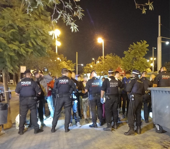 Operatiu conjunt entre els Mossos d'Esquadra i la Policia Local de Sant Feliu de Llobregat