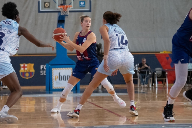 ESPORTS (BÀSQUET, LLIGA FEMENINA ENDESA): El Barça CBS cau a casa davant el poderós Perfumerías Avenida