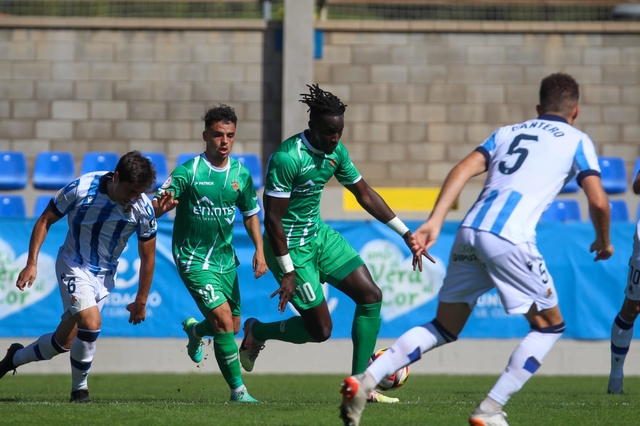 ESPORTIU (FUTBOL, PRIMERA RFEF): Derrota a l’estrena del Cornellà a Palamós