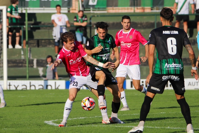 ESPORTS (FUTBOL, PRIMERA RFEF): El Cornellà está de sort
