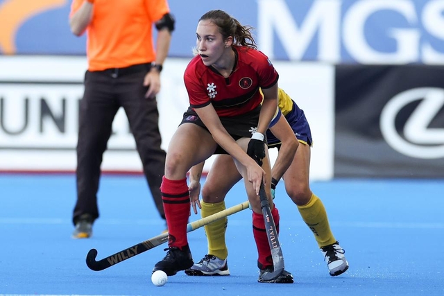 ESPORTS (HOQUEI HERBA, DIVISIÓ D’HONOR B FEM.): Punt d’or del Castelldefels HC a Terrassa