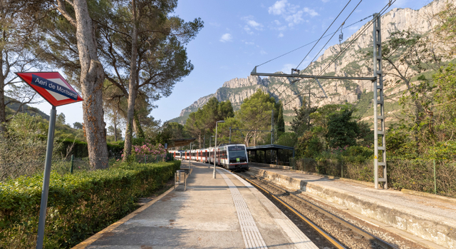 Ferrocarrils farà millores a la via entre Manresa i Olesa de Montserrat