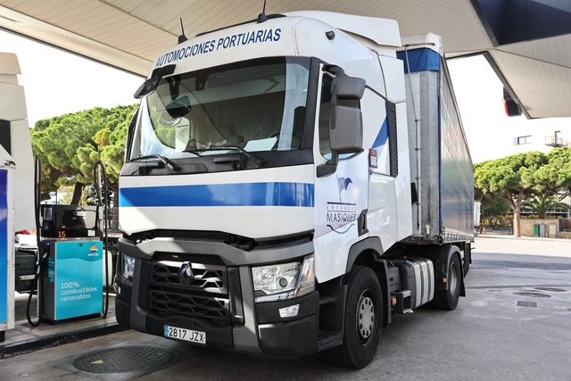 MEDI AMBIENT: Nestlé Espanya crea un projecte pilot per a usar combustible renovable en camions