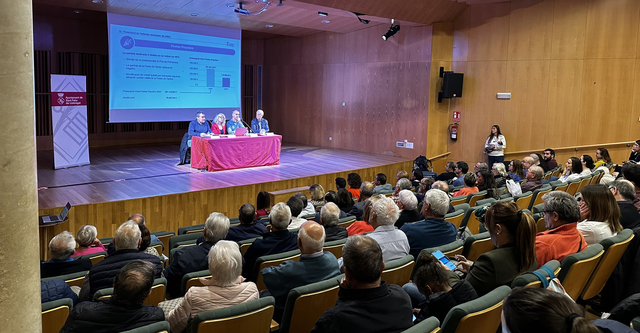 L'equip de govern de l'Ajuntament de Sant Feliu de Llobregat va presentar a la ciutadania en audiència pública, a l'Auditori del Palau Falguera, l’informe econòmic 2023